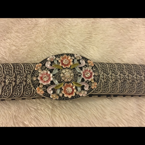Accessories - Belt